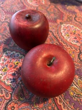 Vintage Wooden Apples
